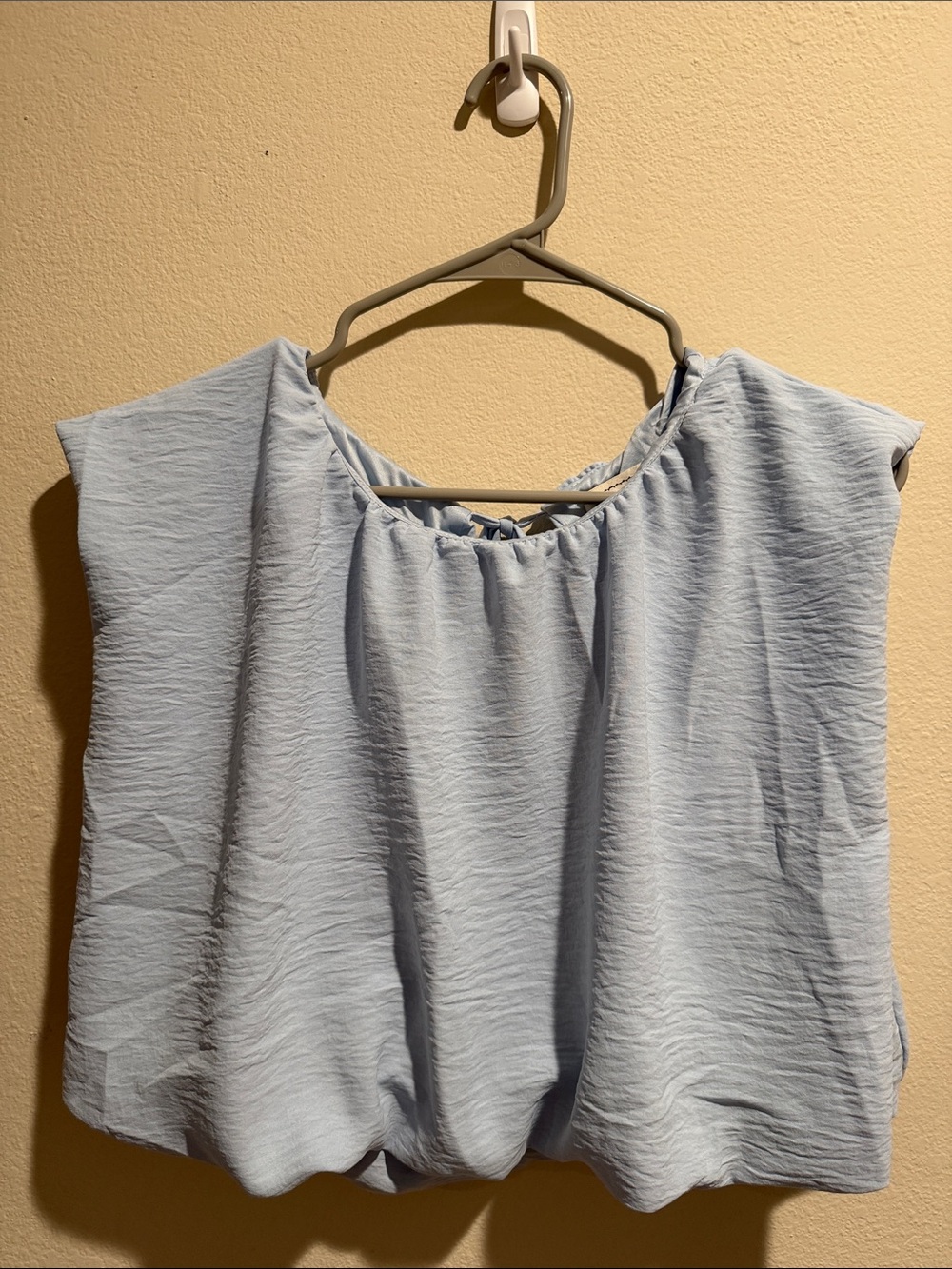 Light Blue Women's Sleeveless Blouse - Casual Gathered Neck